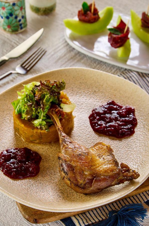 Benben By Dhara Hotels - Adults Only Asszuán Kültér fotó A modern French dish